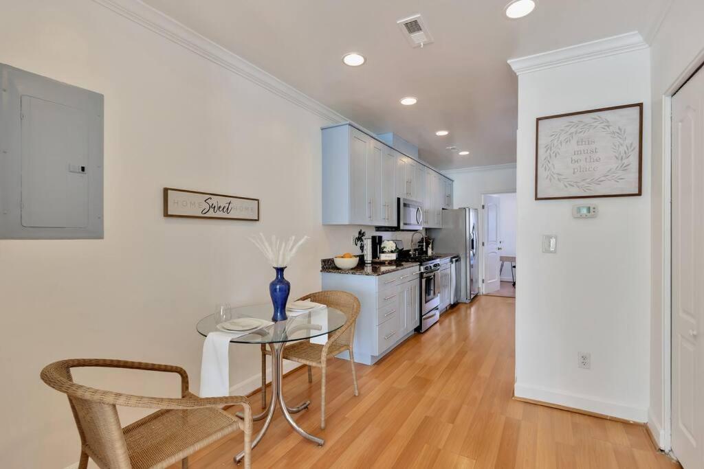 Dc A Lovely Urban Oasis Condo Washington Exterior foto